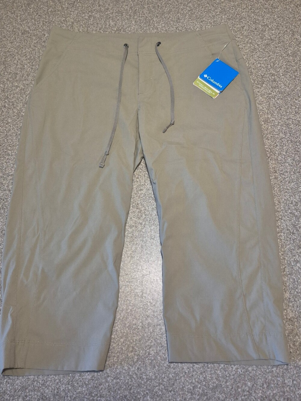 Nwt Womens Columbia Capris Size 10